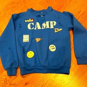 Camp sweatshirt